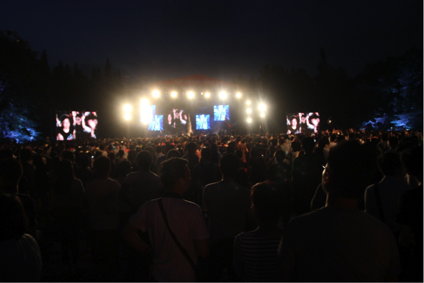 2014西湖音乐节火爆开场，9001cc金沙以诚为本音响倾情奉献 